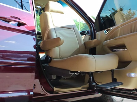 VIdeo of Turning Automotive Seating (TAS)